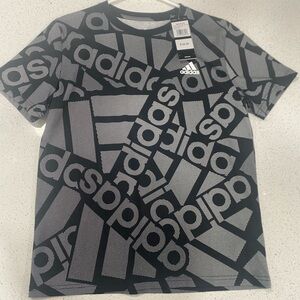 Adidas Kids Tee with Black and Gray Pattern